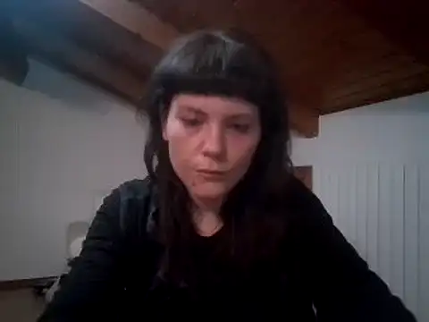 Snapshot of OniricFemme chatting on 03-01-25, 06:13 OniricFemme online show from 03-01-25, 06:13