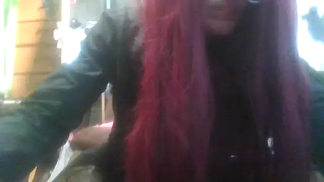 Snapshot of SassyCrystal77 chatting on 03-29-26, 10:06 SassyCrystal77 online show from 03-29-26, 10:06
