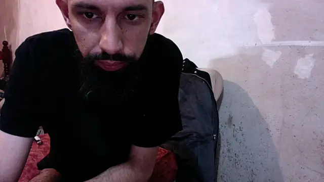 Snapshot of LoretoMx chatting on 04-21-26, 01:42 LoretoMx online show from 04-21-26, 01:42