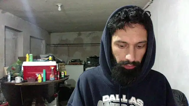 Snapshot of LoretoMx chatting on 05-21-26, 02:09 LoretoMx online show from 05-21-26, 02:09