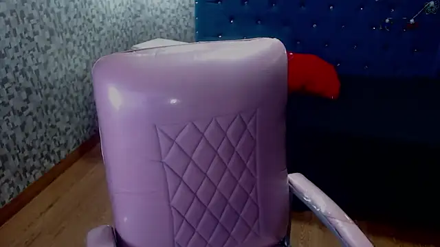CurvyJulieth online show from 06-22-26, 02:39