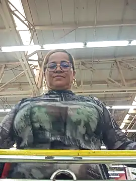 natally ross21 online show from 10-26-25, 07:25