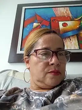 Snapshot of natally_ross21 chatting on 06-09-26, 04:08 natally ross21 online show from 06-09-26, 04:08