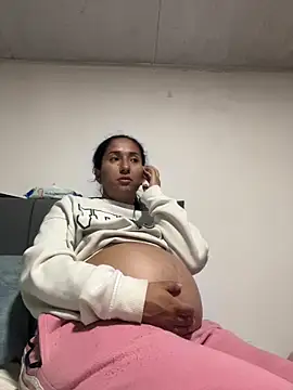 luna asss online show from 11-13-25, 08:02