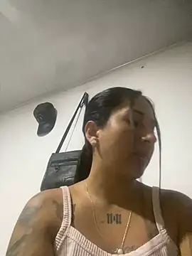 luna asss online show from 03-17-25, 11:24