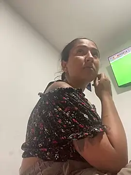 luna asss online show from 05-07-26, 01:43