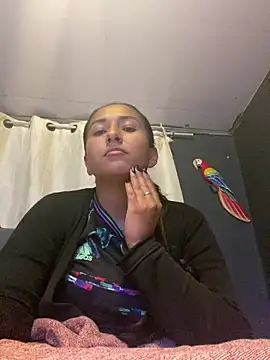 luna asss online show from 04-29-26, 02:16