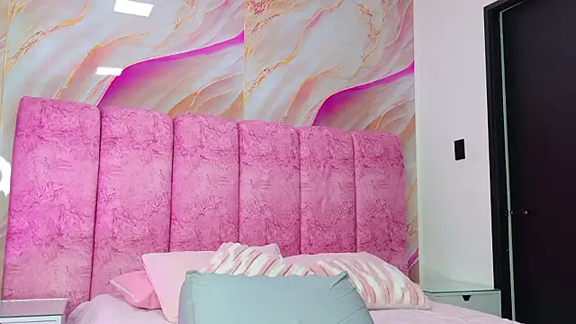 kendal rossi online show from 03-27-26, 12:06