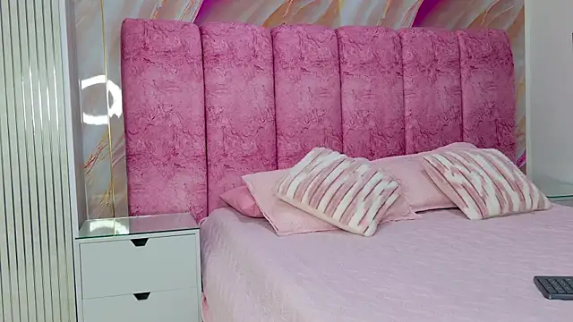 kendal rossi online show from 03-28-26, 12:17