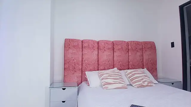 kendal rossi online show from 12-16-25, 11:58