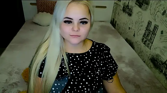 lovely-eyes online show from 10-20-25, 05:35