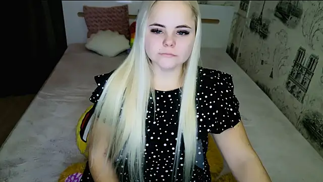 Snapshot of lovely-eyes chatting on 03-04-26, 06:15 lovely-eyes online show from 03-04-26, 06:15