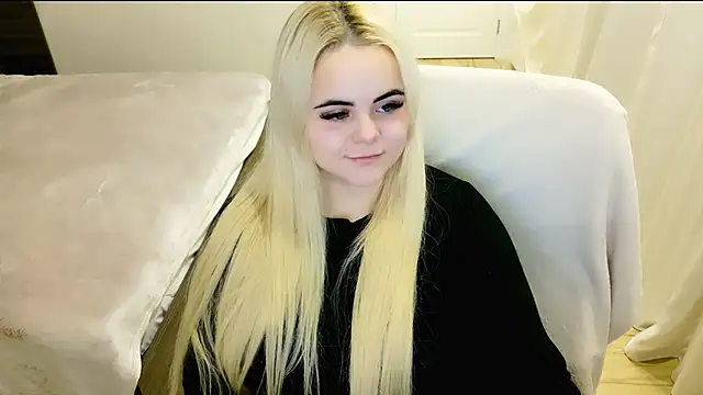 lovely-eyes online show from 02-14-25, 02:07