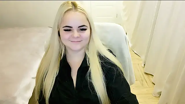 lovely-eyes online show from 02-01-25, 11:06