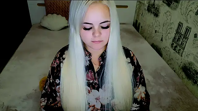 lovely-eyes online show from 10-10-25, 07:25