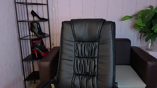 Dana  dom online show from 03-25-26, 08:46