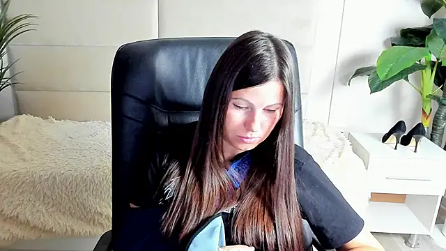 Dana  dom online show from 10-26-25, 01:50