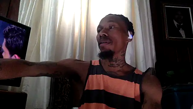 KingDerRico online show from 11-27-25, 06:08