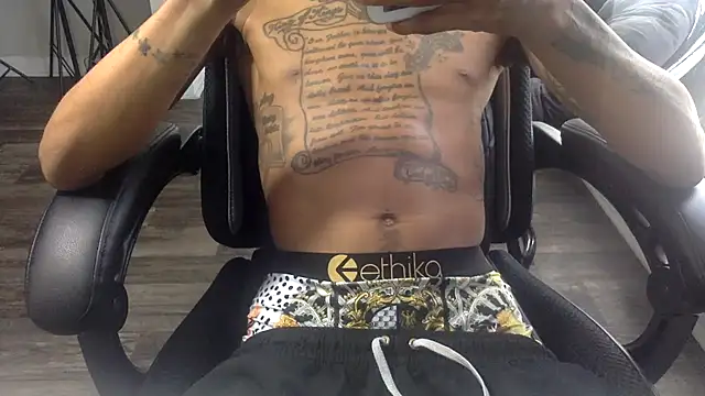 KingDerRico online show from 01-13-26, 07:40