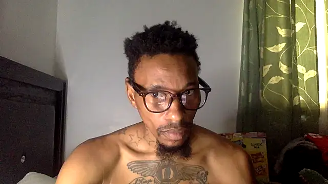Snapshot of KingDerRico chatting on 09-27-25, 07:20 KingDerRico online show from 09-27-25, 07:20