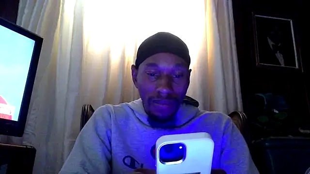 KingDerRico online show from 11-12-25, 09:18