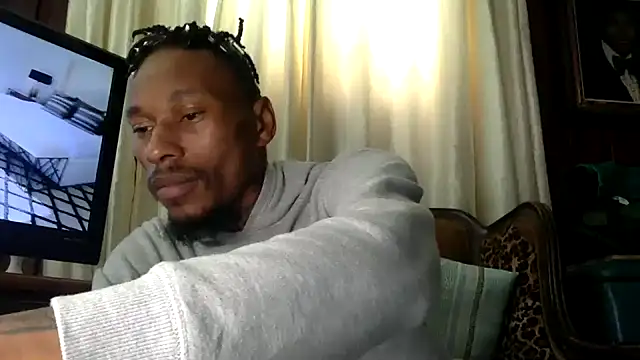 KingDerRico online show from 11-10-25, 06:46