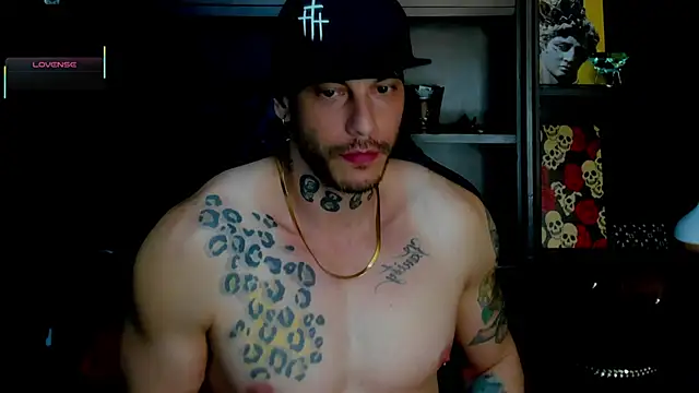 Snapshot of RickG_Oficial chatting on 10-16-25, 10:51 RickG Oficial online show from 10-16-25, 10:51