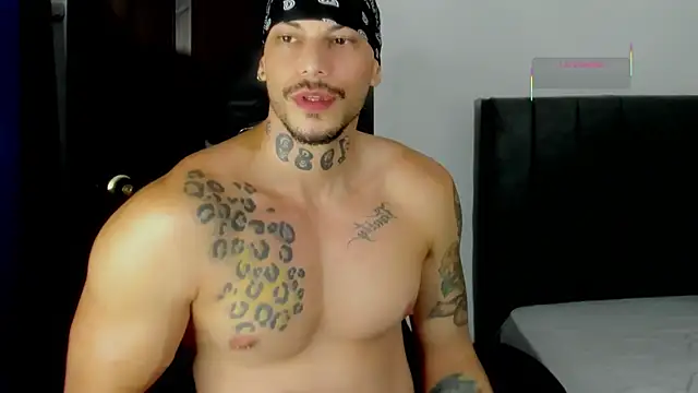 Snapshot of RickG_Oficial chatting on 05-21-26, 11:13 RickG Oficial online show from 05-21-26, 11:13