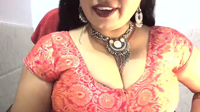 Gulaboo bhabi online show from 04-13-26, 04:44