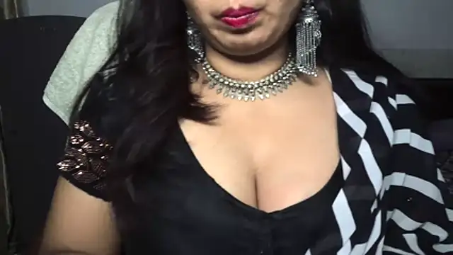 Gulaboo bhabi online show from 06-17-26, 05:45