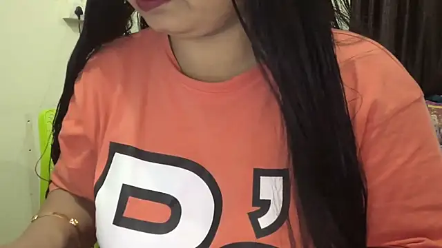 Snapshot of Gulaboo_bhabi chatting on 02-28-25, 04:53 Gulaboo bhabi online show from 02-28-25, 04:53