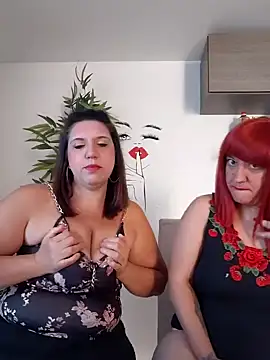 Snapshot of carolyne2023 chatting on 09-28-25, 06:31 carolyne2023 online show from 09-28-25, 06:31