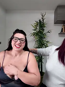 Snapshot of carolyne2023 chatting on 12-04-25, 08:46 carolyne2023 online show from 12-04-25, 08:46