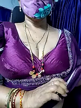 Rani Darling 99 online show from 04-21-26, 09:32