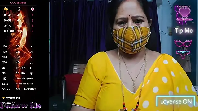 Snapshot of Rani_Darling_99 chatting on 05-28-26, 07:31 Rani Darling 99 online show from 05-28-26, 07:31