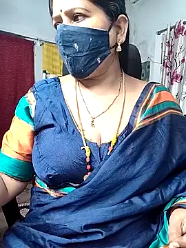 Snapshot of Rani_Darling_99 chatting on 06-11-26, 03:42 Rani Darling 99 online show from 06-11-26, 03:42
