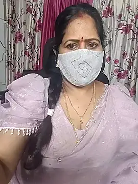Snapshot of Rani_Darling_99 chatting on 06-14-26, 03:02 Rani Darling 99 online show from 06-14-26, 03:02