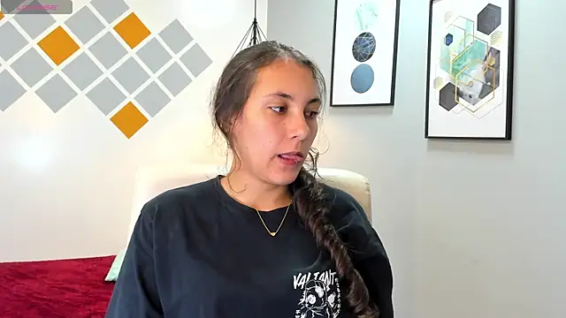 xlunna online show from 12-22-25, 08:53