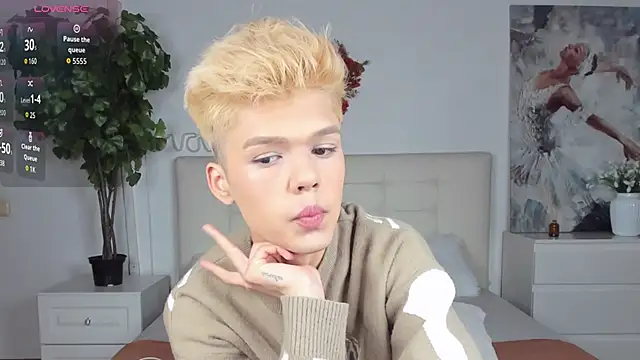 Felix Rey online show from 11-14-25, 03:48