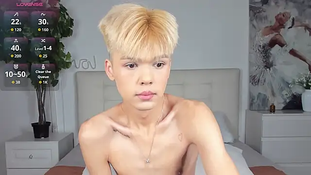 Felix Rey online show from 11-13-25, 06:23