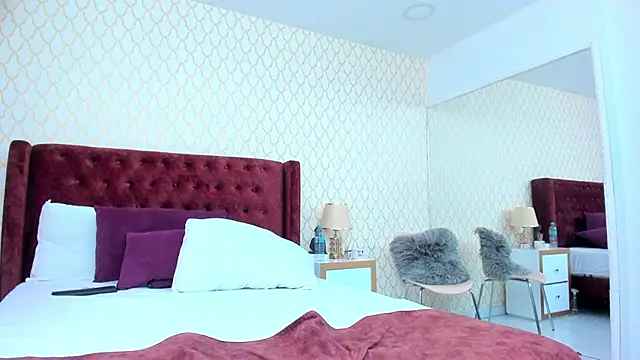 NaiaRosse online show from 02-28-25, 10:28