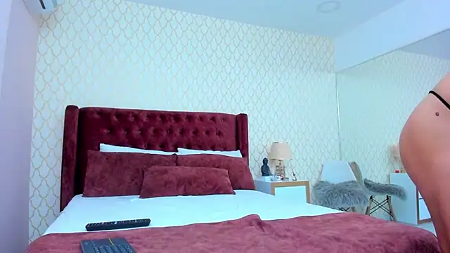 NaiaRosse online show from 02-07-25, 12:50