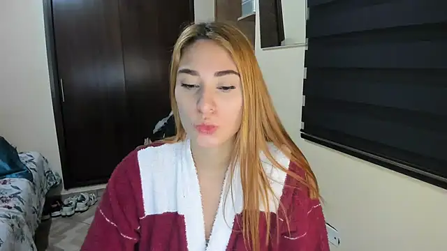 Amy Walker online show from 06-11-26, 05:21