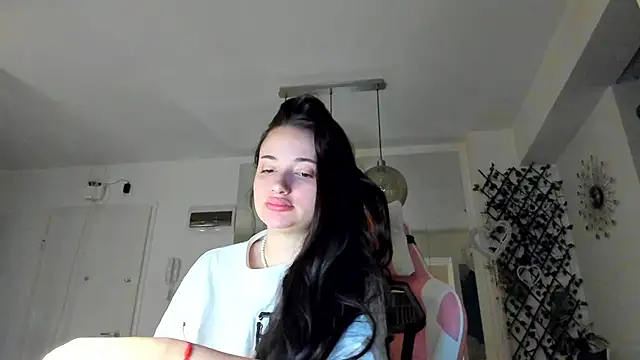 IreneVON online show from 03-06-26, 04:18