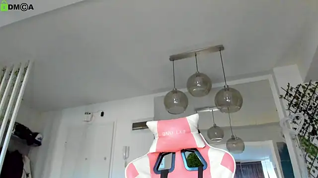 Snapshot of IreneVON chatting on 05-01-26, 04:06 IreneVON online show from 05-01-26, 04:06