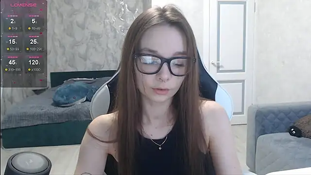 Snapshot of Amarieni chatting on 01-23-25, 12:52 Amarieni online show from 01-23-25, 12:52