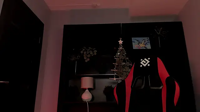 Snapshot of FioraMarmoris chatting on 02-08-26, 06:00 FioraMarmoris online show from 02-08-26, 06:00