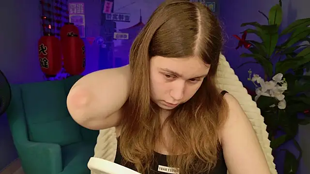 FioraMarmoris online show from 04-08-26, 05:20