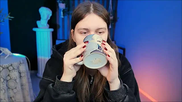 FioraMarmoris online show from 03-22-26, 05:32