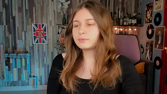 FioraMarmoris online show from 11-27-25, 01:11